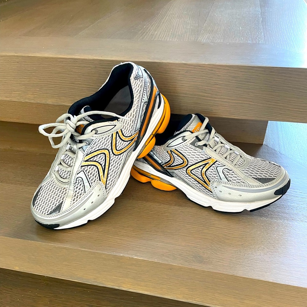Aetrex Mens RX Runner Wide Width Silver/Orange
